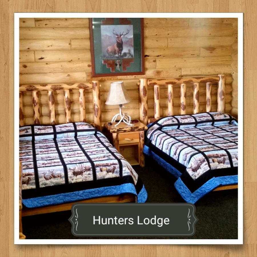 Wolf Den Log Cabin Motel And Rv Park Thayne Dış mekan fotoğraf